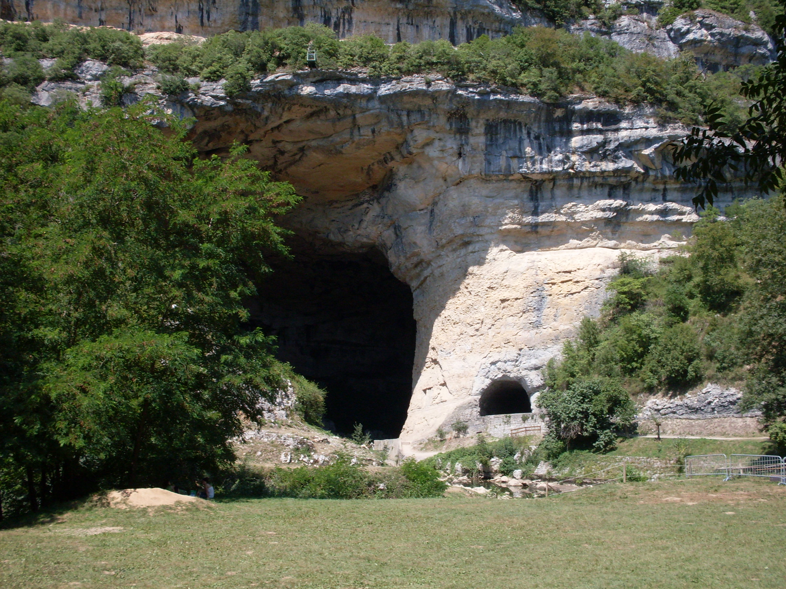 Mas-d'Azil-grotte_02.jpg